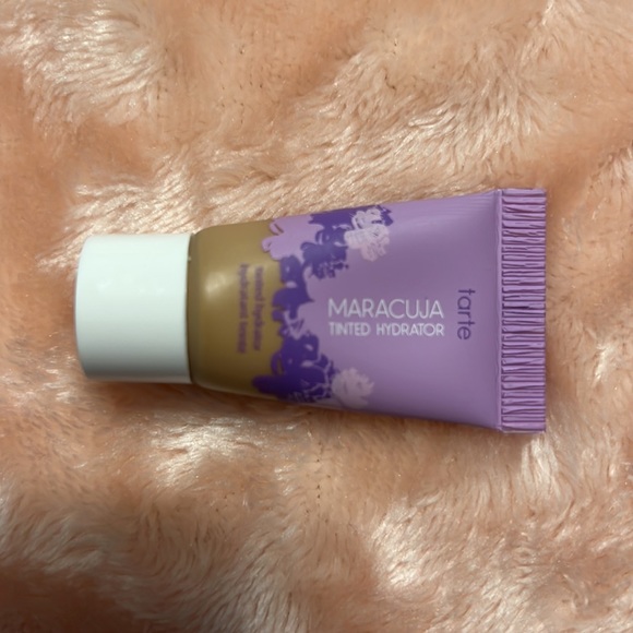 Makeup Bundle with Ipsy Bag - Picture 6 of 15